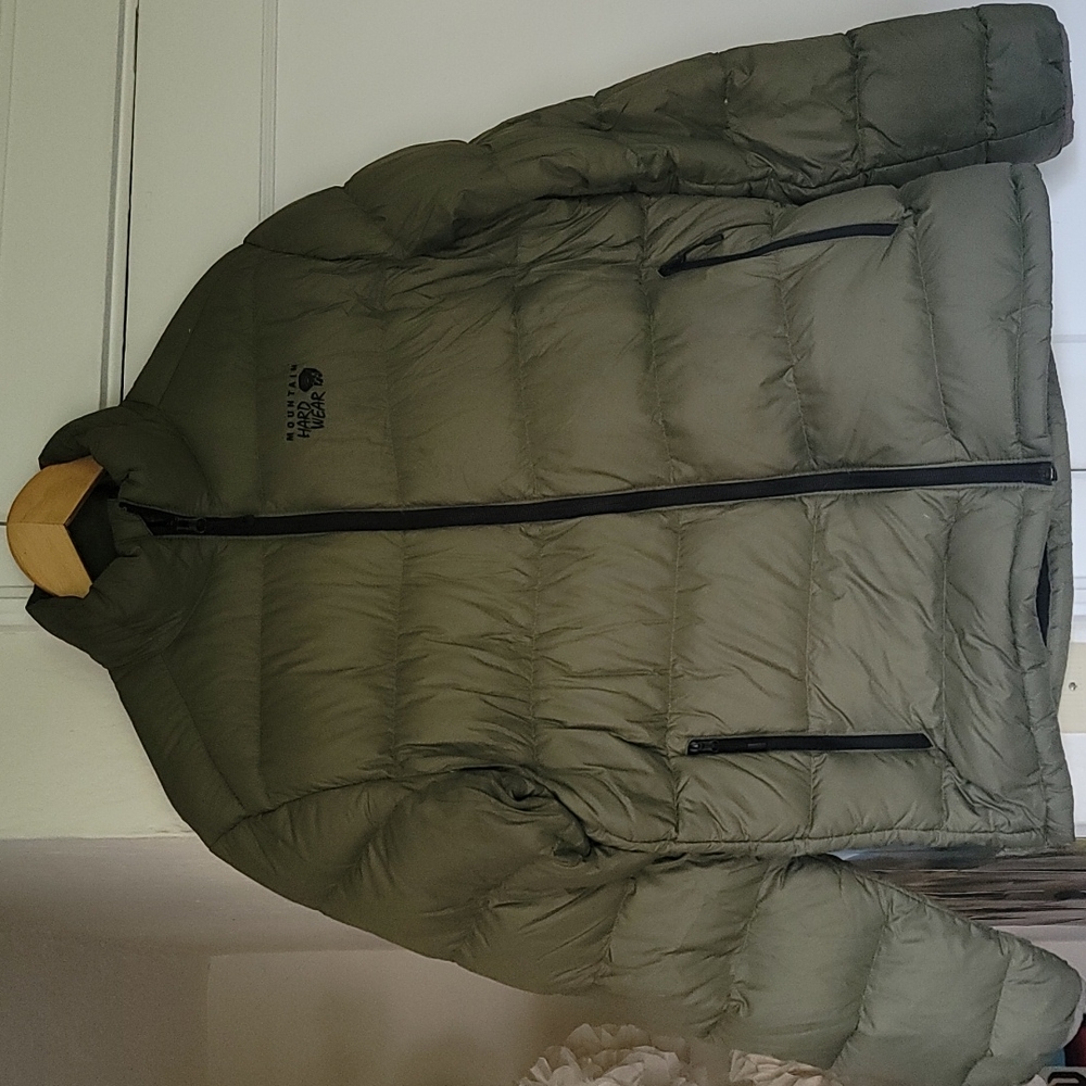 Mountain Hardwear olive green down jacket